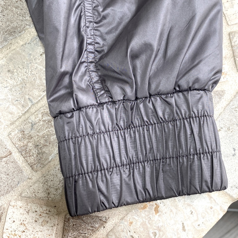 Lole Rain Jacket - Picture 2 of 8